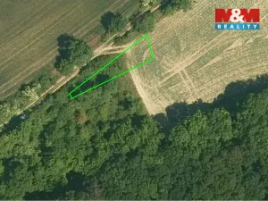 Prodej pole, Všestudy, 1578 m2