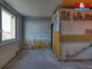 Pronájem bytu 4+1, Rovná, 80 m2