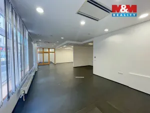 Pronájem obchodního prostoru, Ústí nad Labem - Ústí nad Labem-centrum, Velká Hradební, 280 m2