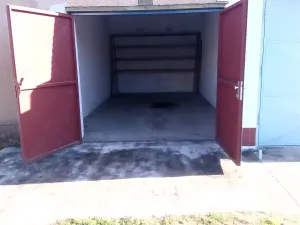 Prodej garáže, Praha - Zbraslav, Nad parkem, 19 m2