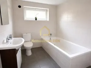 Pronájem bytu 2+kk, Ostrava, Stromovka, 36 m2