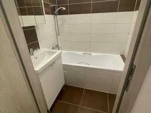 Pronájem bytu 1+1, Děčín, Kamenická, 38 m2