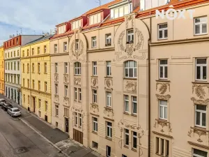 Prodej bytu 2+kk, Praha - Libeň, V zahradách, 43 m2