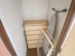 Prodej bytu 1+kk, Praha - Prosek, Veltruská, 35 m2