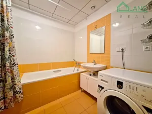 Pronájem bytu 2+kk, Brno, Hybešova, 60 m2