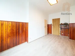 Prodej bytu 3+1, Praha - Holešovice, Komunardů, 84 m2