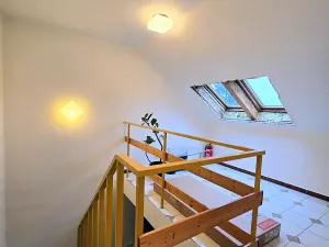 Pronájem rodinného domu, Praha - Braník, U háje, 380 m2