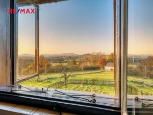 Prodej rodinného domu, Provodín, 290 m2