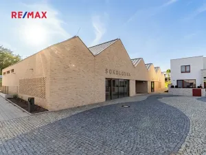 Prodej vily, Praha - Lysolaje, K Housličkám, 310 m2