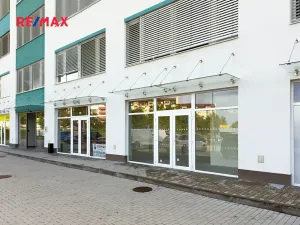 Pronájem ordinace, Milovice, Spojovací, 64 m2