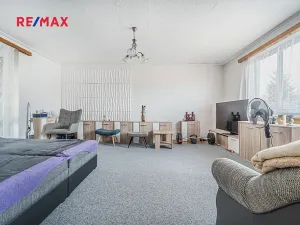 Prodej rodinného domu, Praha - Dolní Počernice, Listopadová, 302 m2