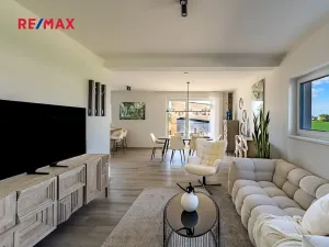 Prodej bytu 4+kk, Hradec Králové, Meruňková, 86 m2