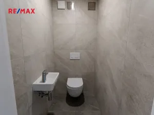 Prodej bytu 4+kk, Hradec Králové, Meruňková, 86 m2