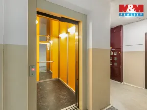 Prodej bytu 2+kk, Praha - Háje, Hekrova, 42 m2