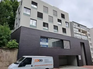 Pronájem skladu, Praha - Smíchov, Holečkova, 4 m2