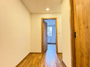 Pronájem bytu 2+kk, Beroun, Košťálkova, 40 m2