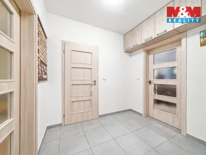 Prodej bytu 2+kk, Pardubice - Polabiny, Bělehradská, 77 m2