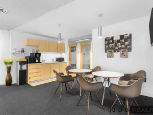 Pronájem kanceláře, Praha - Smíchov, Nádražní, 110 m2