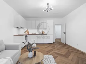 Prodej bytu 3+kk, Praha - Střešovice, Za Pohořelcem, 80 m2