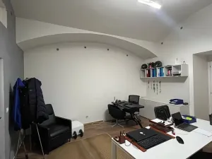 Pronájem obchodního prostoru, Praha - Vyšehrad, Neklanova, 60 m2
