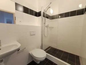 Pronájem bytu 1+kk, Praha - Smíchov, Křížová, 35 m2