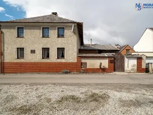 Prodej rodinného domu, Senička, 200 m2