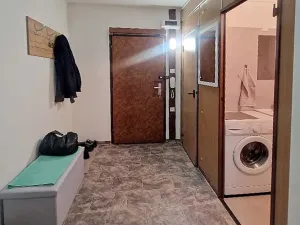 Pronájem bytu 2+kk, Praha - Záběhlice, Dunická, 43 m2
