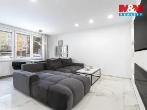 Prodej bytu 2+1, Ostrava - Výškovice, Břustkova, 62 m2