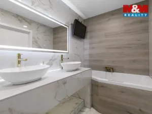 Prodej bytu 2+1, Ostrava - Výškovice, Břustkova, 62 m2