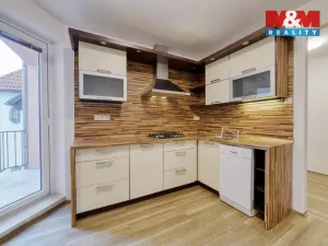 Prodej bytu 4+1, Cheb, Májová, 110 m2