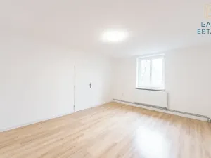 Pronájem bytu 1+1, Orlová, Lipová, 40 m2