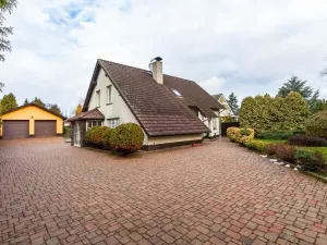 Prodej rodinného domu, Dolany, 284 m2