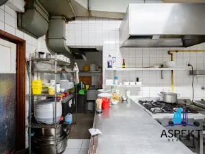 Pronájem restaurace, Praha - Bubeneč, Šmeralova, 114 m2