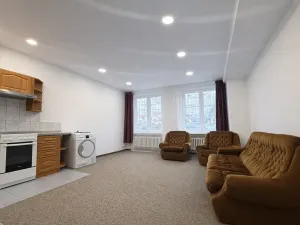 Pronájem bytu 2+kk, Dalovice, Botanická, 48 m2