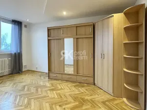 Pronájem bytu 2+1, Ostrava, Výškovická, 56 m2