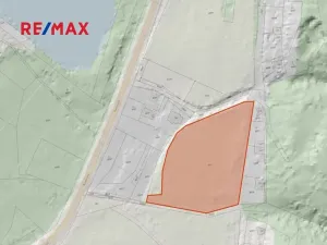 Prodej komerčního pozemku, Liběchov, 7548 m2