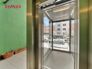 Prodej bytu 2+1, Praha - Žižkov, K lučinám, 50 m2