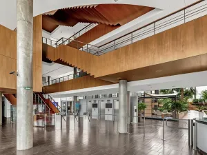 Pronájem kanceláře, Praha - Modřany, Mezi vodami, 2038 m2