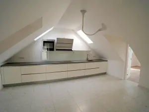 Prodej bytu 3+1, Dolní Břežany, Dělnická, 134 m2