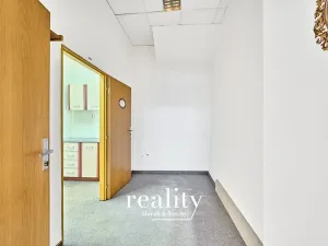 Pronájem kanceláře, Jihlava, Masarykovo náměstí, 73 m2