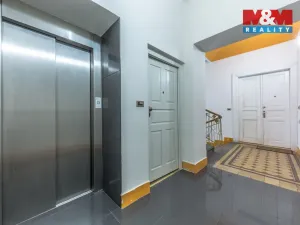 Prodej bytu 2+kk, Praha - Staré Město, Týnská ulička, 42 m2