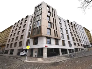 Pronájem bytu 1+kk, Praha - Vršovice, Krymská, 34 m2