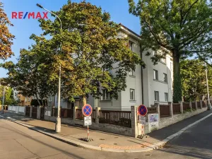 Pronájem bytu 1+kk, Praha - Dejvice, Velvarská, 44 m2