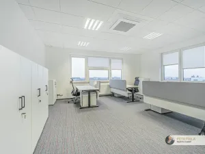 Pronájem kanceláře, Praha, Dopraváků, 240 m2