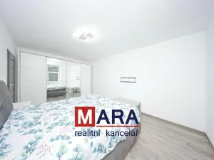 Prodej bytu 3+1, Olomouc, Selské nám., 88 m2