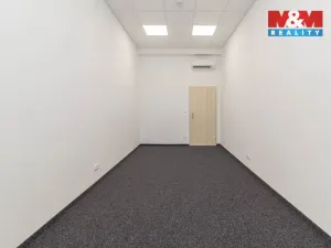 Pronájem kanceláře, Praha, Podbabská, 20 m2
