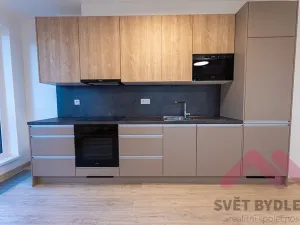 Pronájem bytu 2+kk, Praha - Řepy, Laudova, 62 m2