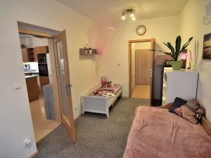 Prodej bytu 2+kk, Řevnice, Komenského, 55 m2