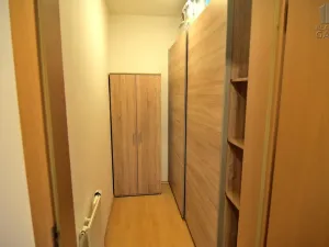 Prodej bytu 2+kk, Řevnice, Komenského, 55 m2