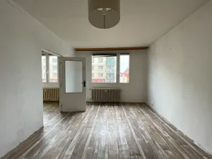 Pronájem bytu 2+1, Litvínov, Školní, 65 m2